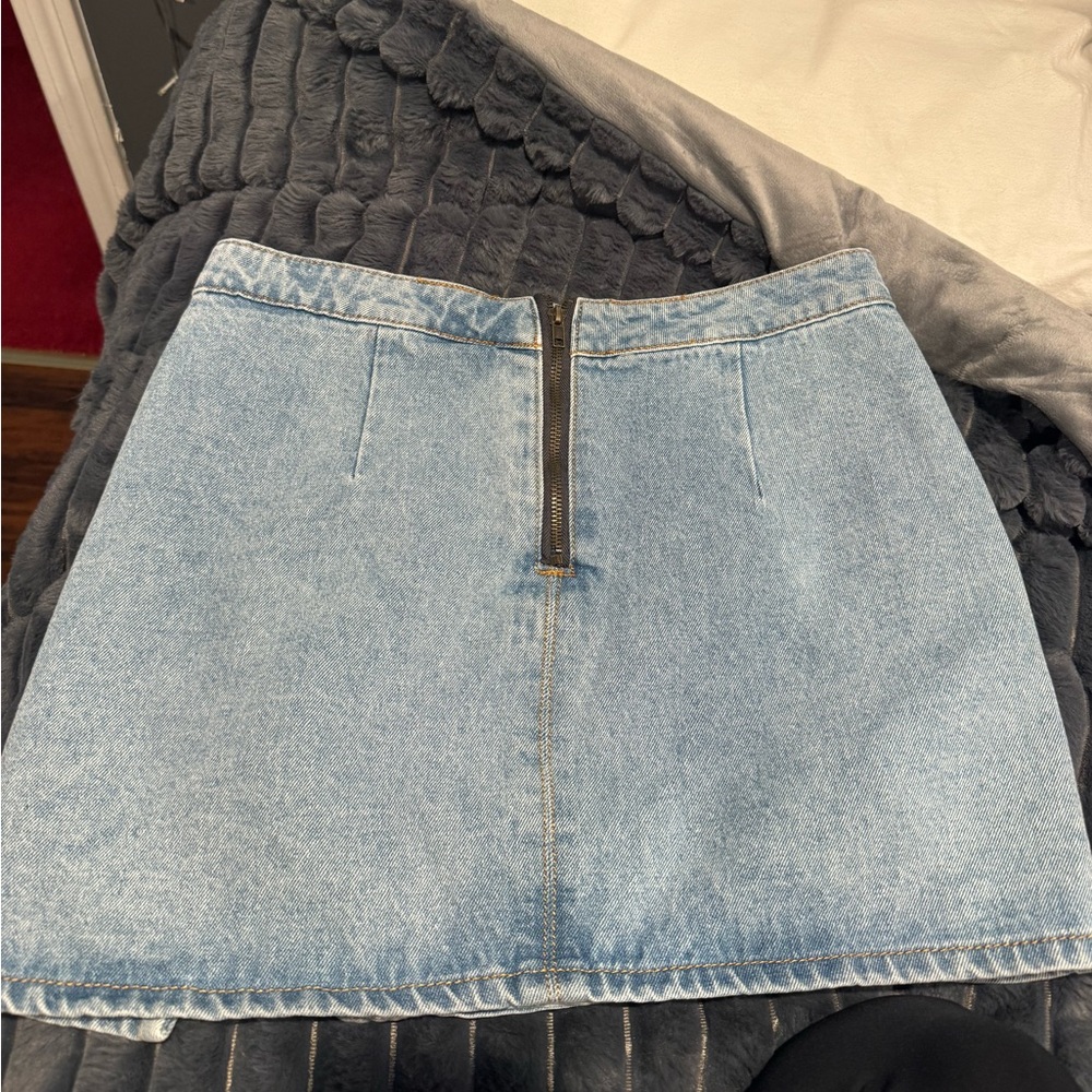 Lioness Denim Mini Skirt with Front Slit - Picture 2 of 4
